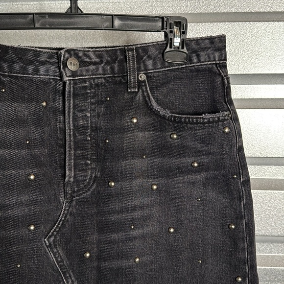 Reformation black denim stud Davidson skirt, Size 29 - Picture 3 of 8